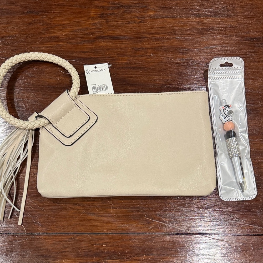 Versona Beige Wristlet with Braided Handle Free handmade Pen NWT
